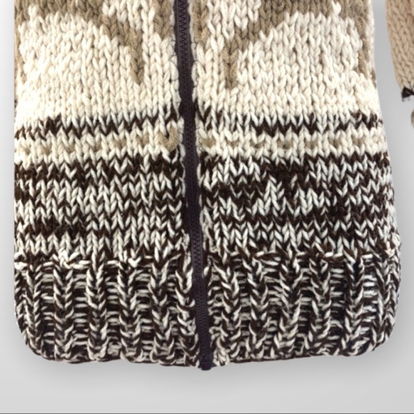 CHUNKY Cowichan Style Zip Up Sweater/Jacket Size Medium - Picture 3 of 12